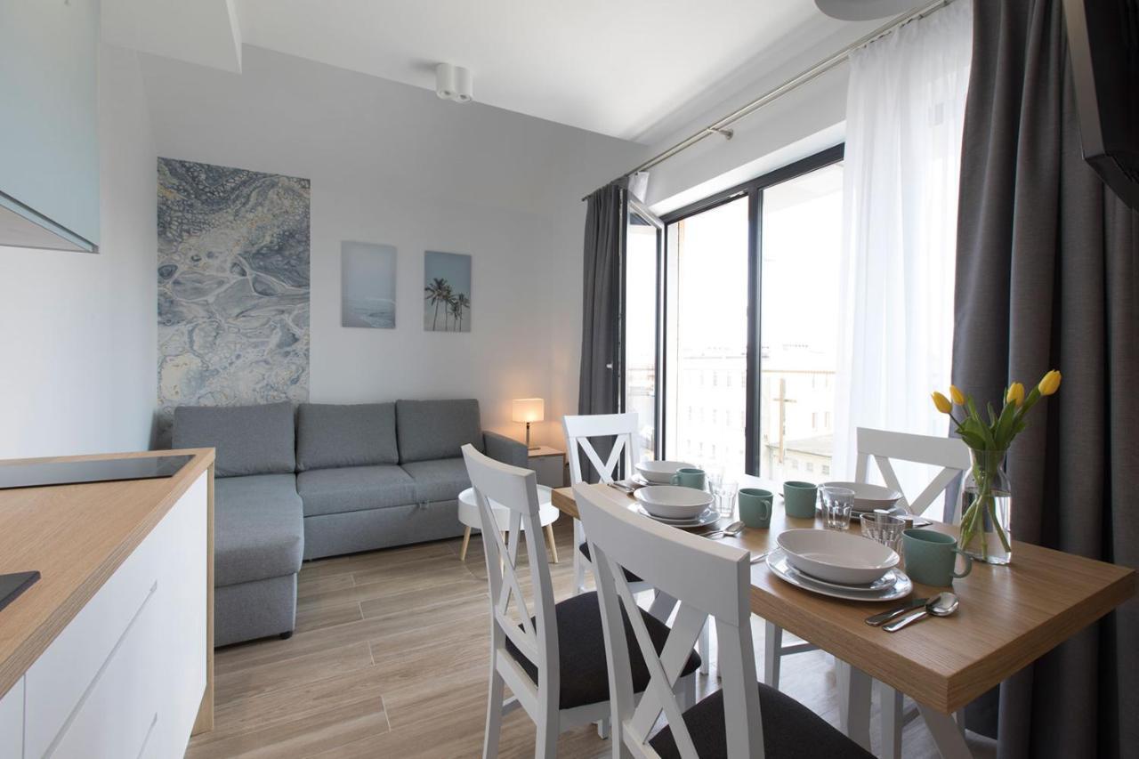 Willa Przy Porcie - Apartamenty Z Aneksami Kuchennymi Ustka Luaran gambar