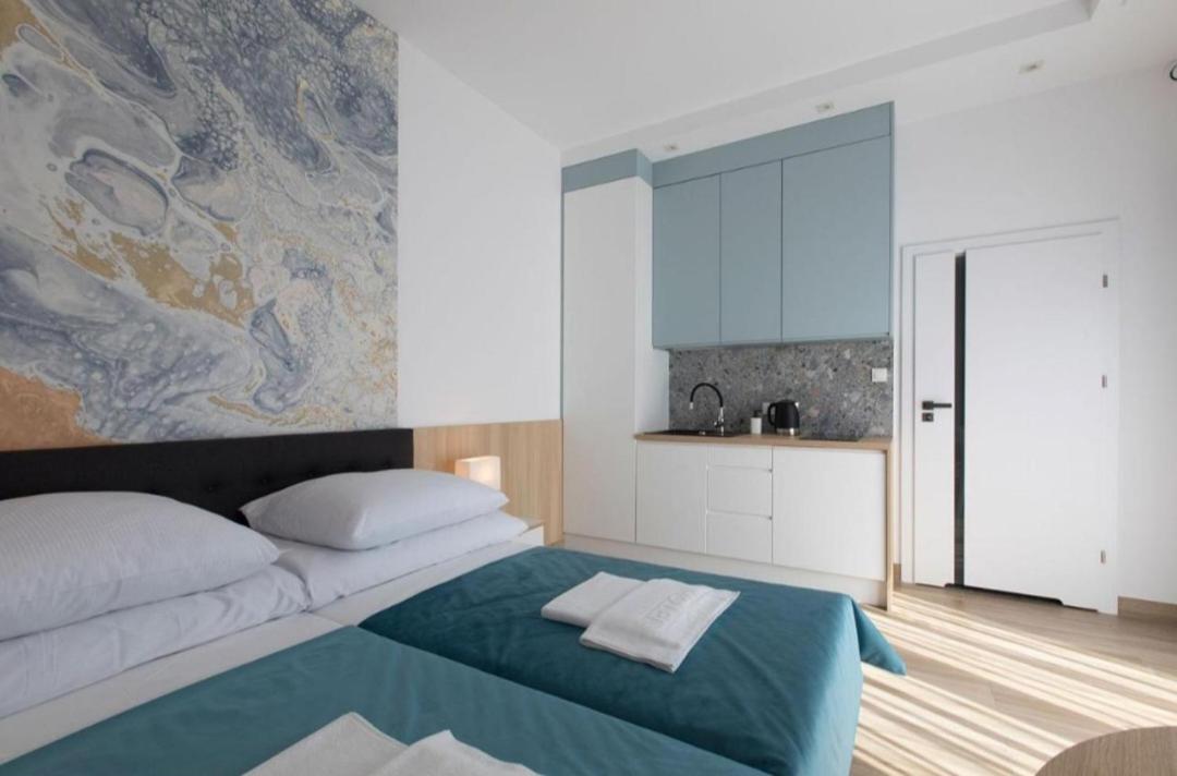 Willa Przy Porcie - Apartamenty Z Aneksami Kuchennymi Ustka Luaran gambar